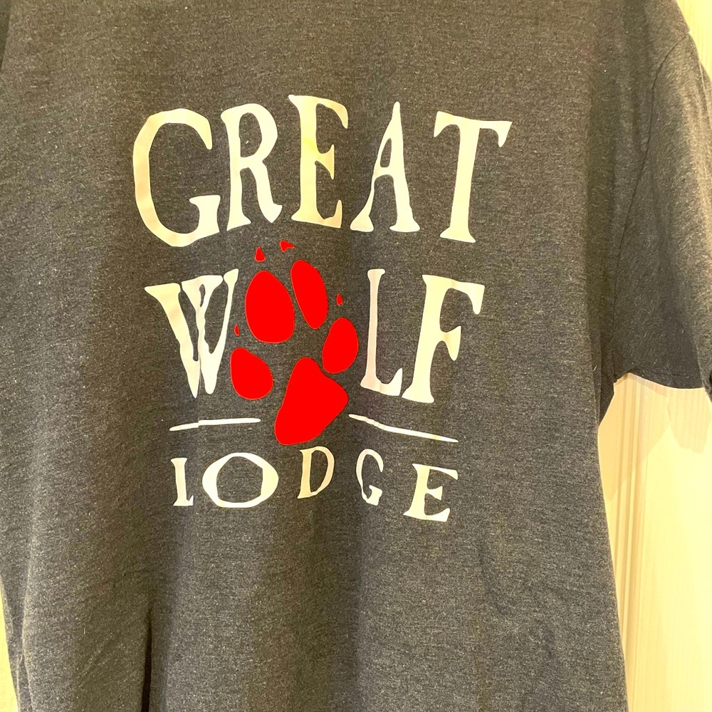 Great Wolf Lodge TShirt 🐺